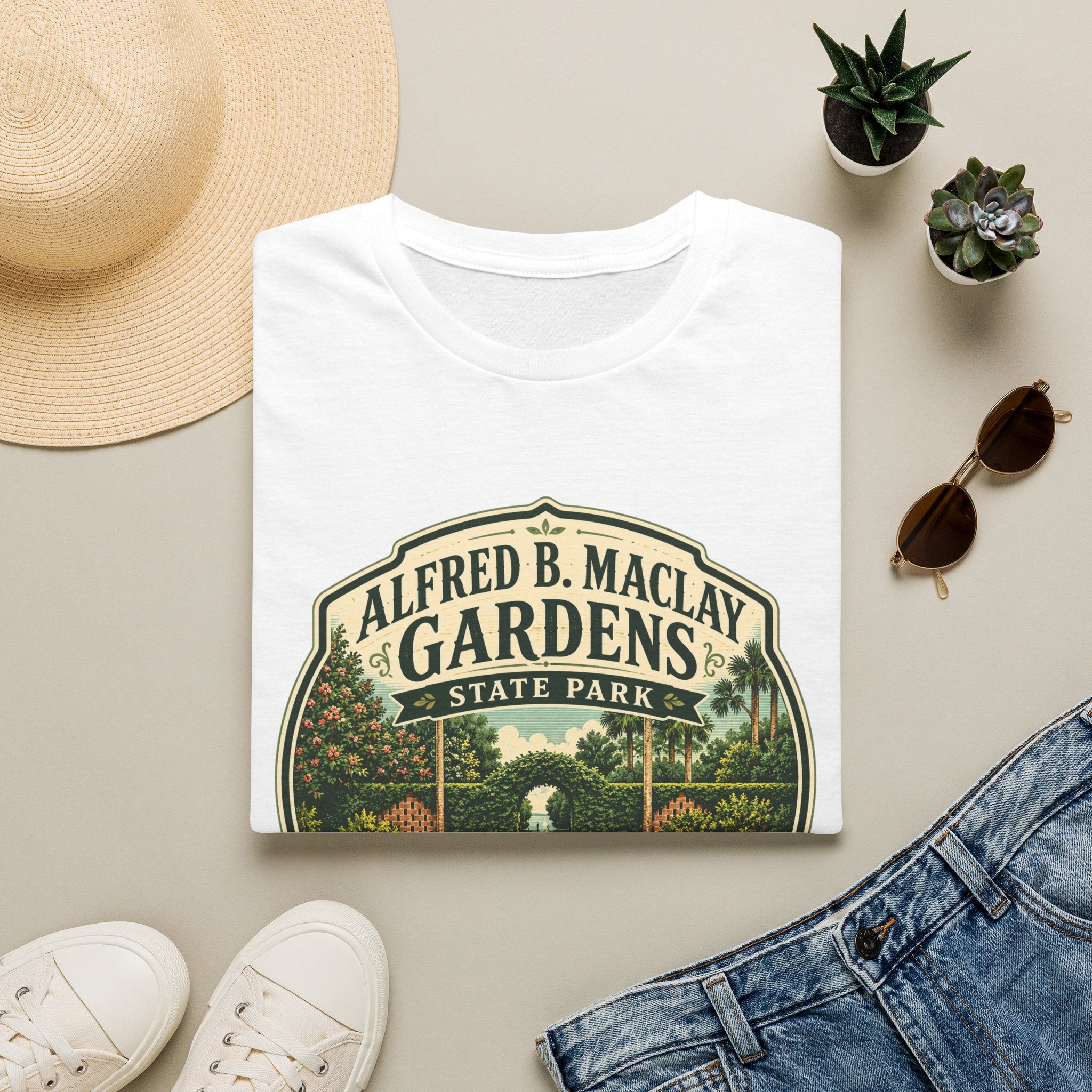 Maclay Gardens — Retro Tee