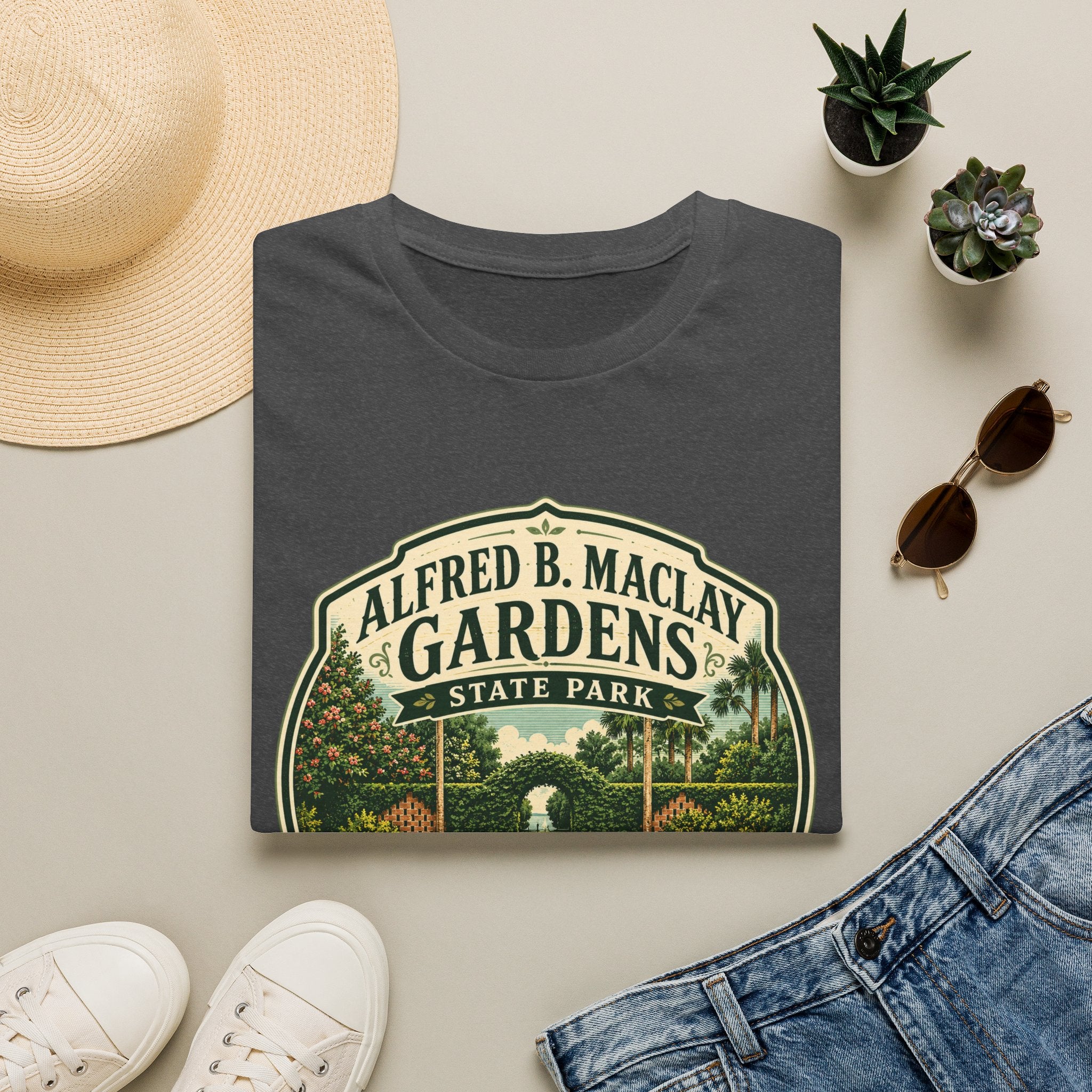 Maclay Gardens — Retro Tee