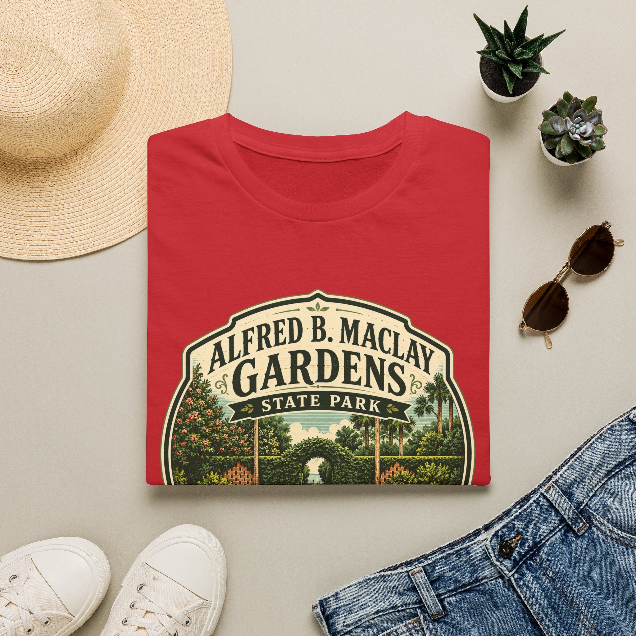 Maclay Gardens — Retro Tee